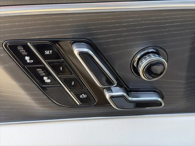 2026 Cadillac iQ Luxury AWD