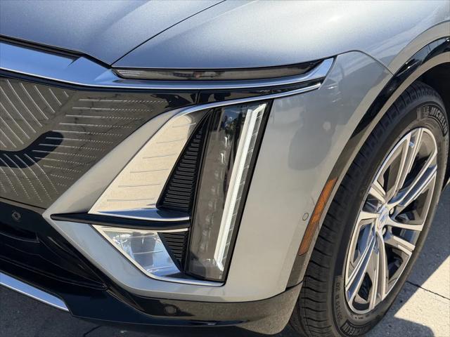 2026 Cadillac iQ Luxury AWD