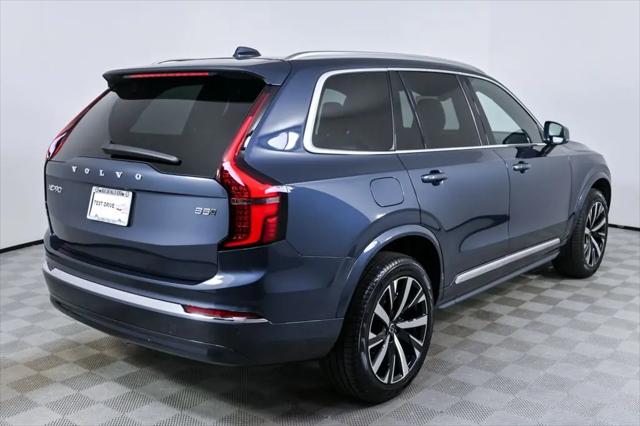 2025 Volvo XC90 B5 Core