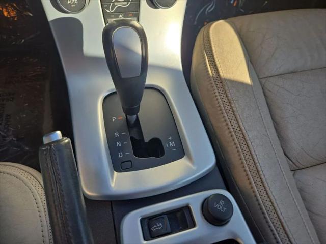 2011 Volvo C70 T5