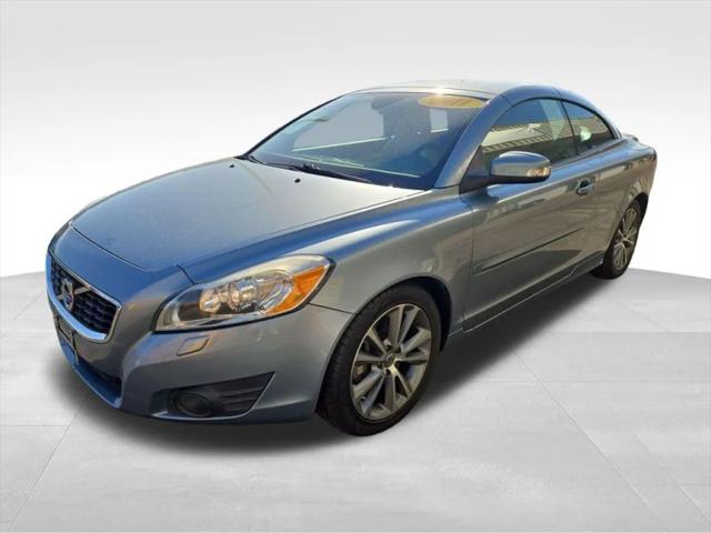 2011 Volvo C70 T5