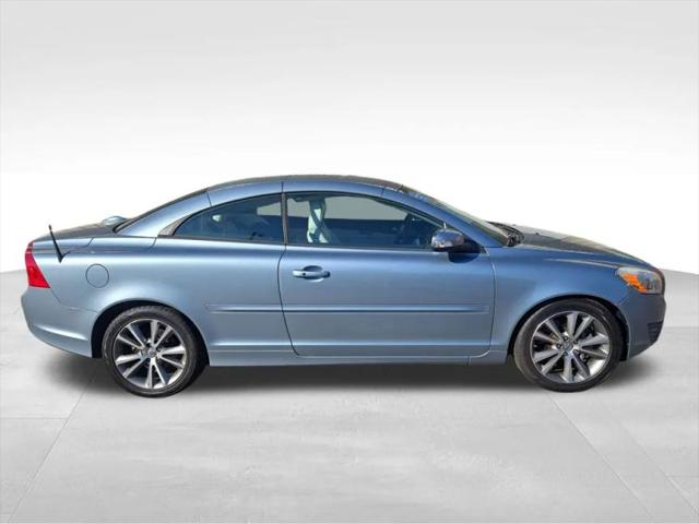 2011 Volvo C70 T5
