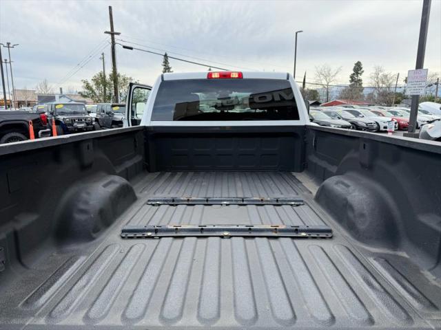 2021 Ram 3500 Big Horn Crew Cab 4x4 8' Box