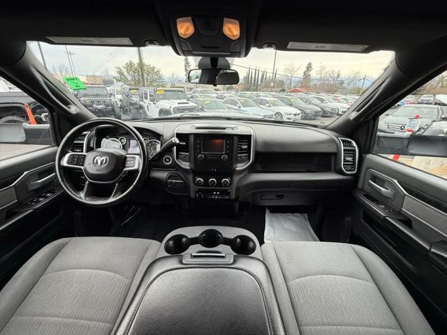 2021 Ram 3500 Big Horn Crew Cab 4x4 8' Box