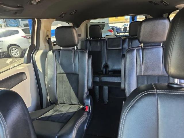 2014 Dodge Grand Caravan SXT 30th Anniversary
