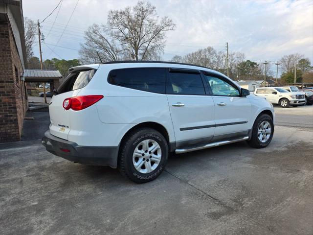 2010 Chevrolet Traverse LS