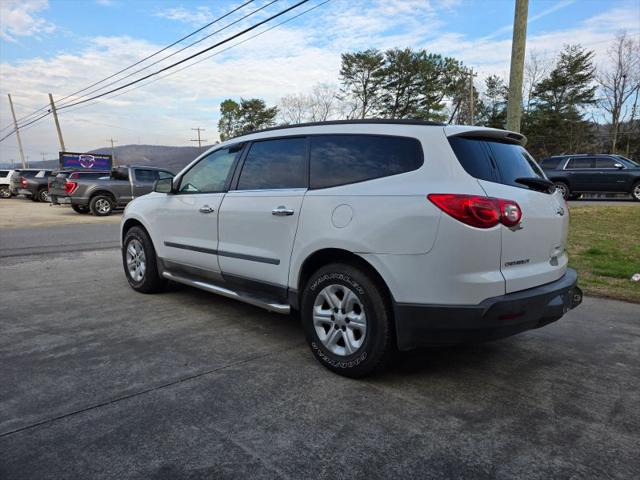 2010 Chevrolet Traverse LS