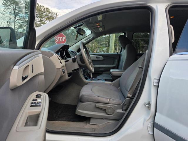 2010 Chevrolet Traverse LS