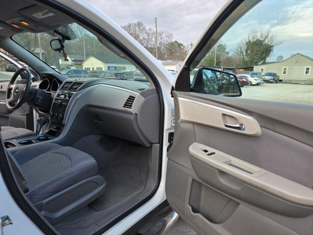 2010 Chevrolet Traverse LS