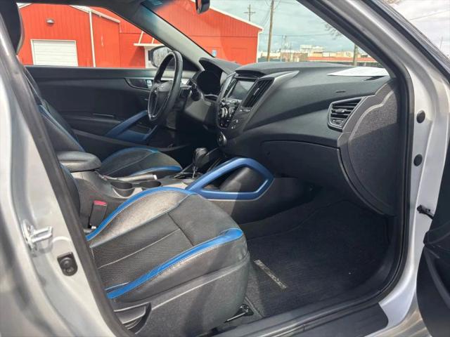2013 Hyundai Veloster Turbo w/Blue