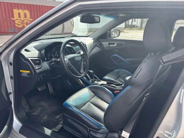 2013 Hyundai Veloster Turbo w/Blue