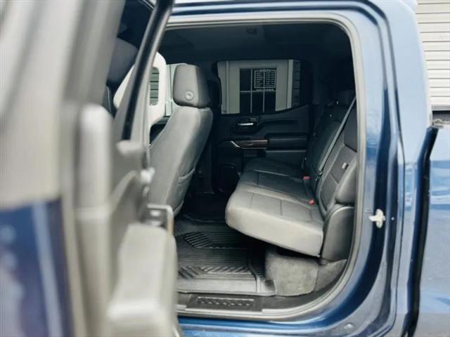2020 Chevrolet Silverado 1500 4WD Crew Cab Short Bed RST