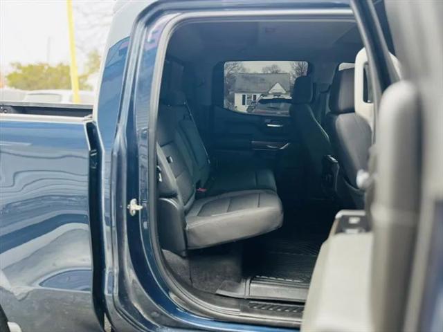 2020 Chevrolet Silverado 1500 4WD Crew Cab Short Bed RST