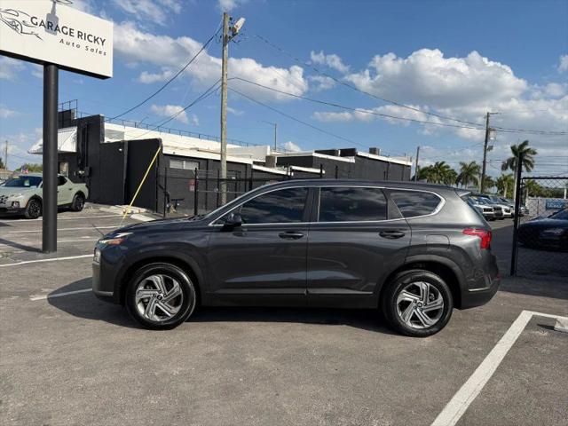 2021 Hyundai Santa Fe SE