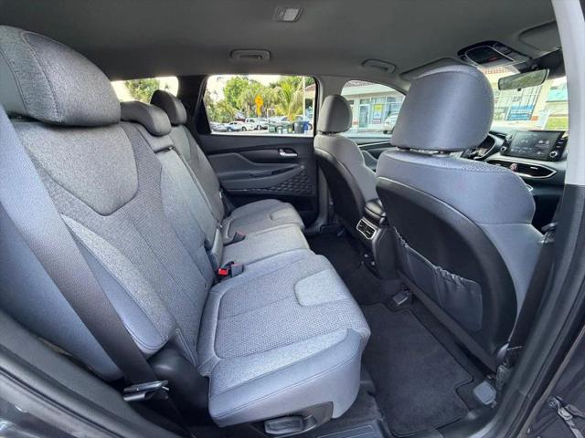 2021 Hyundai Santa Fe SE