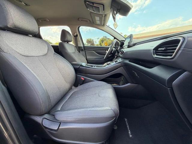 2021 Hyundai Santa Fe SE