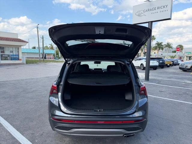2021 Hyundai Santa Fe SE
