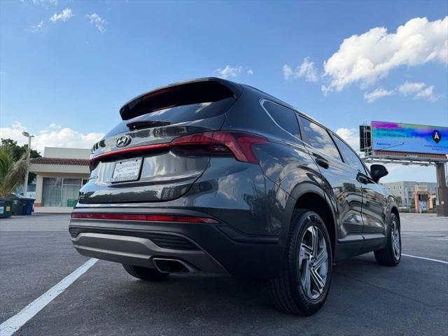 2021 Hyundai Santa Fe SE