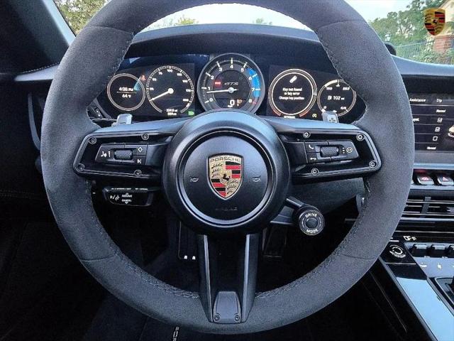 2022 Porsche 911 Carrera 4 GTS Cabriolet