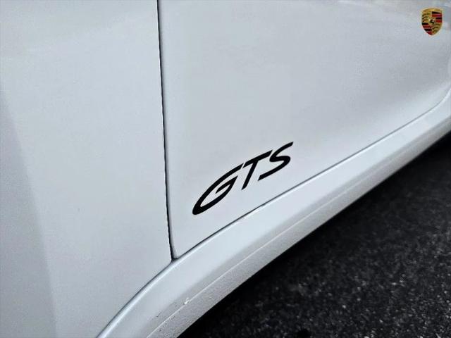 2022 Porsche 911 Carrera 4 GTS Cabriolet