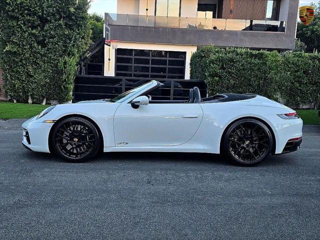 2022 Porsche 911 Carrera 4 GTS Cabriolet