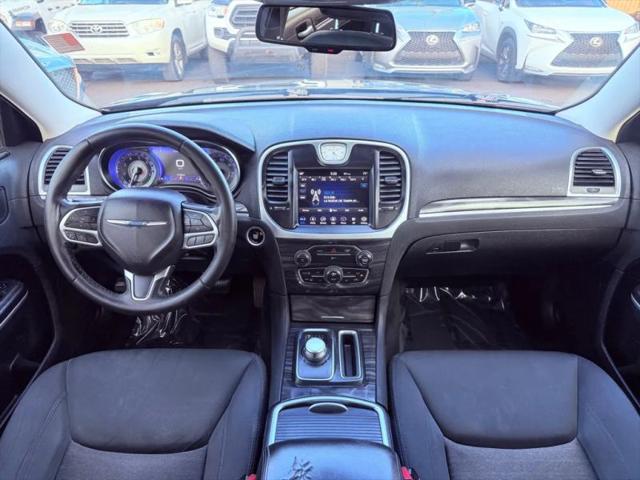 2019 Chrysler 300 Touring