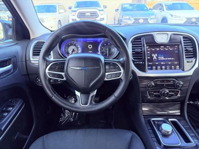 2019 Chrysler 300 Touring
