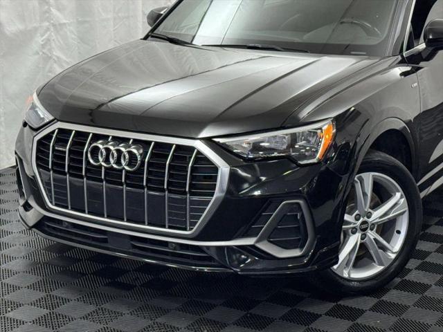 2022 Audi Q3 Premium 45 TFSI S line quattro Tiptronic