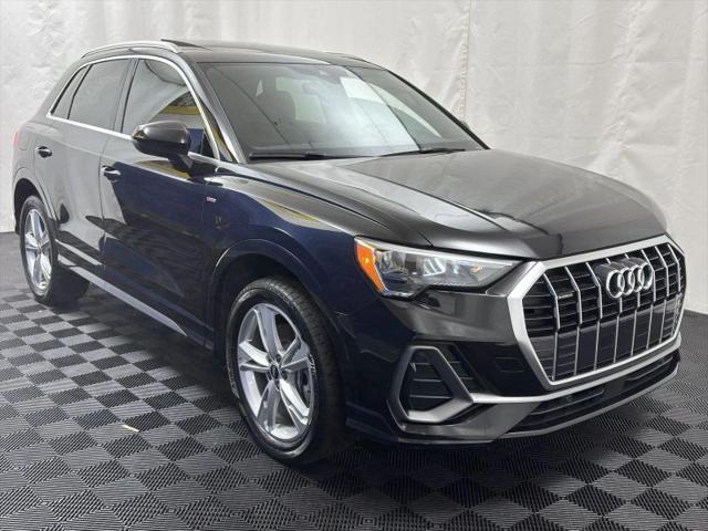 2022 Audi Q3 Premium 45 TFSI S line quattro Tiptronic
