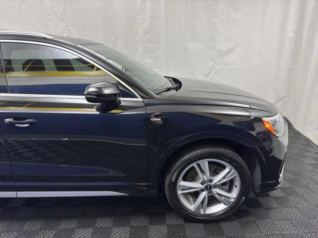 2022 Audi Q3 Premium 45 TFSI S line quattro Tiptronic