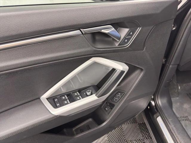 2022 Audi Q3 Premium 45 TFSI S line quattro Tiptronic