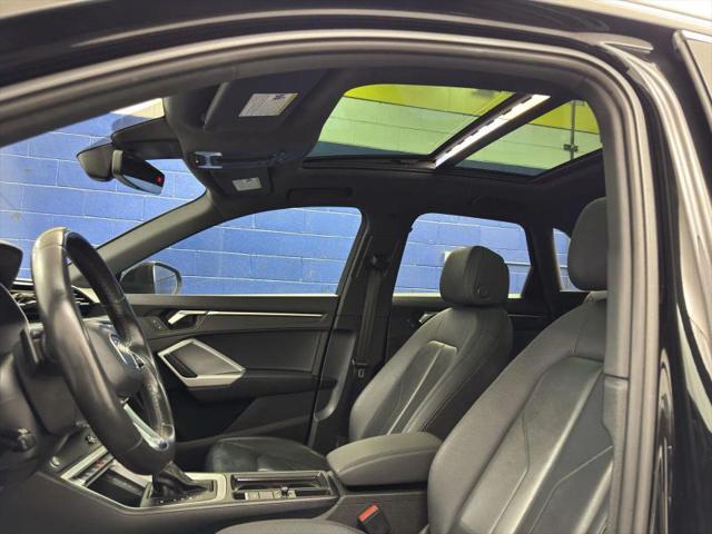 2022 Audi Q3 Premium 45 TFSI S line quattro Tiptronic