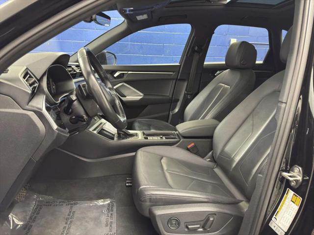 2022 Audi Q3 Premium 45 TFSI S line quattro Tiptronic