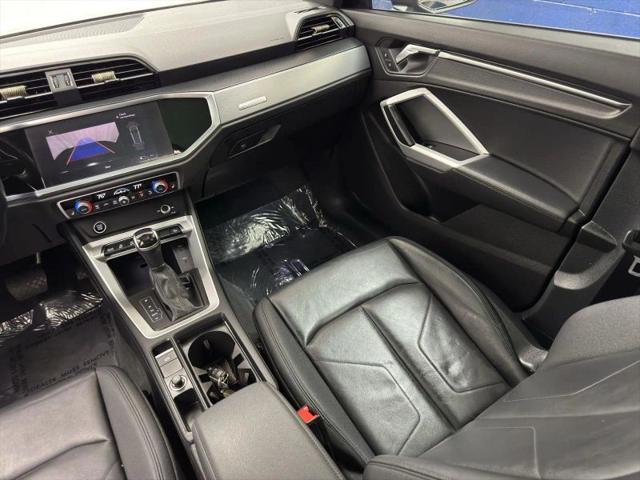 2022 Audi Q3 Premium 45 TFSI S line quattro Tiptronic