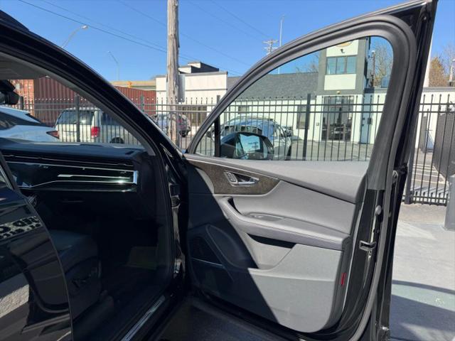 2024 Audi Q7 Premium Plus 45 TFSI quattro Tiptronic