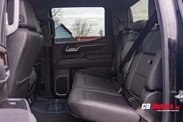 2025 GMC Sierra 1500 4WD Crew Cab Short Box SLT