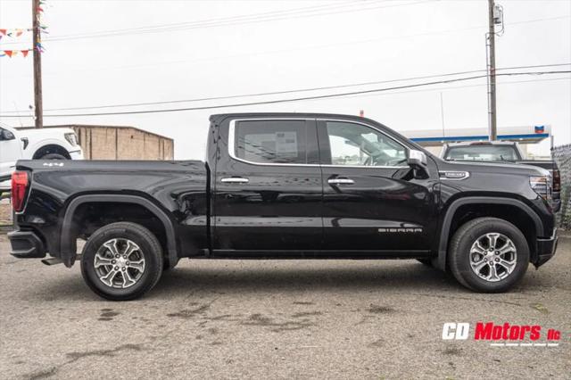2025 GMC Sierra 1500 4WD Crew Cab Short Box SLT