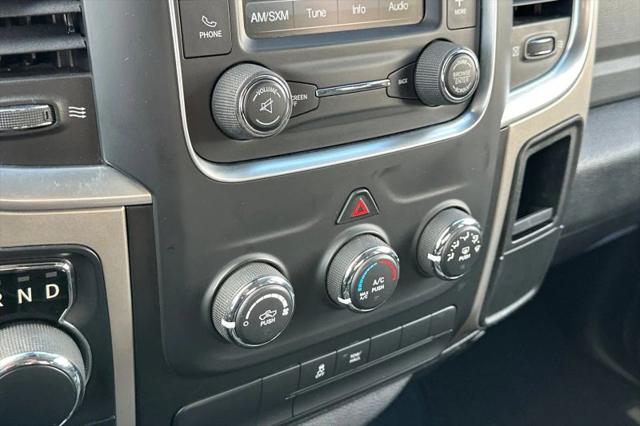 2017 Ram 1500 SLT Quad Cab 4x4 64 Box