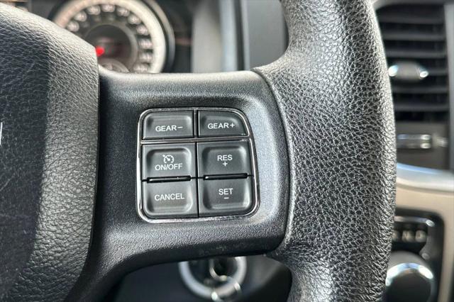 2017 Ram 1500 SLT Quad Cab 4x4 64 Box