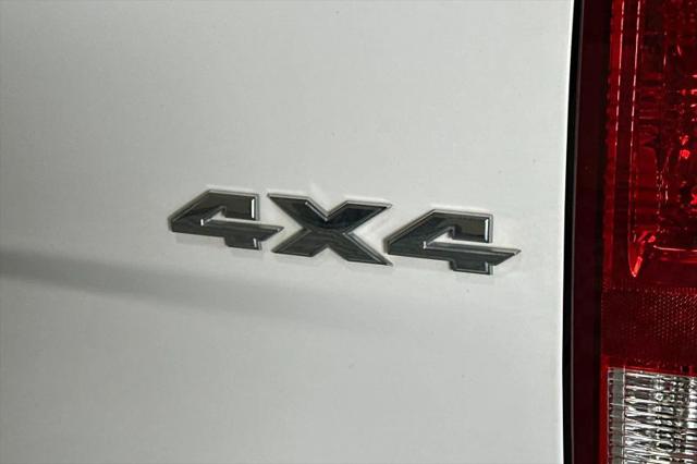2017 Ram 1500 SLT Quad Cab 4x4 64 Box