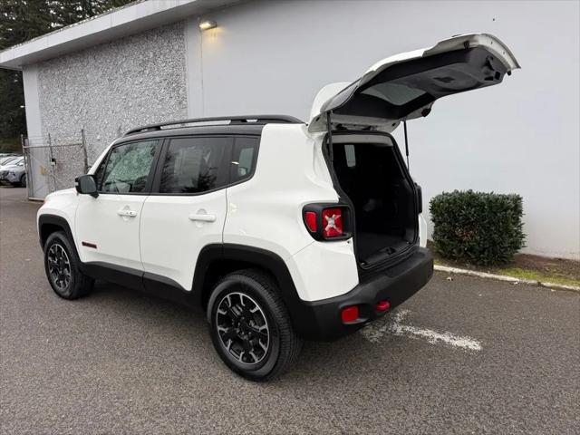 2023 Jeep Renegade Trailhawk 4x4