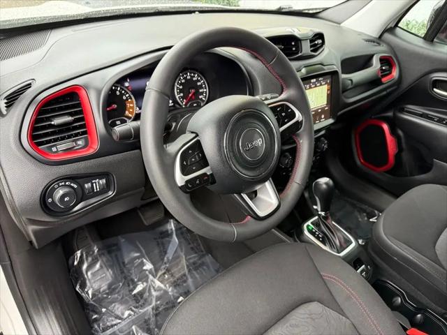 2023 Jeep Renegade Trailhawk 4x4