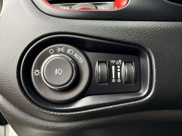 2023 Jeep Renegade Trailhawk 4x4