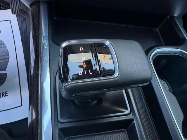 2024 GMC Sierra 1500 2WD Crew Cab Short Box Elevation