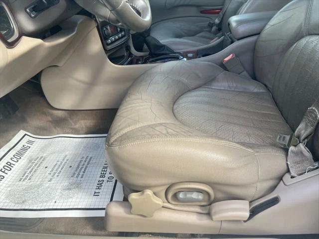 2001 Pontiac Bonneville SLE