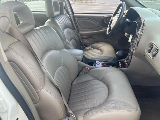 2001 Pontiac Bonneville SLE