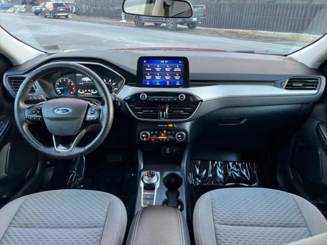 2021 Ford Escape SE
