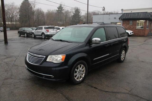 2011 Chrysler Town & Country Touring-L