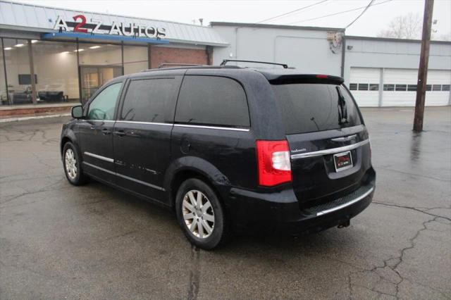 2011 Chrysler Town & Country Touring-L