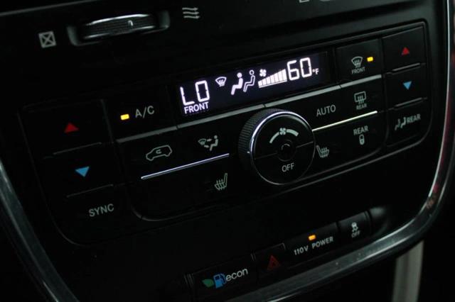 2011 Chrysler Town & Country Touring-L